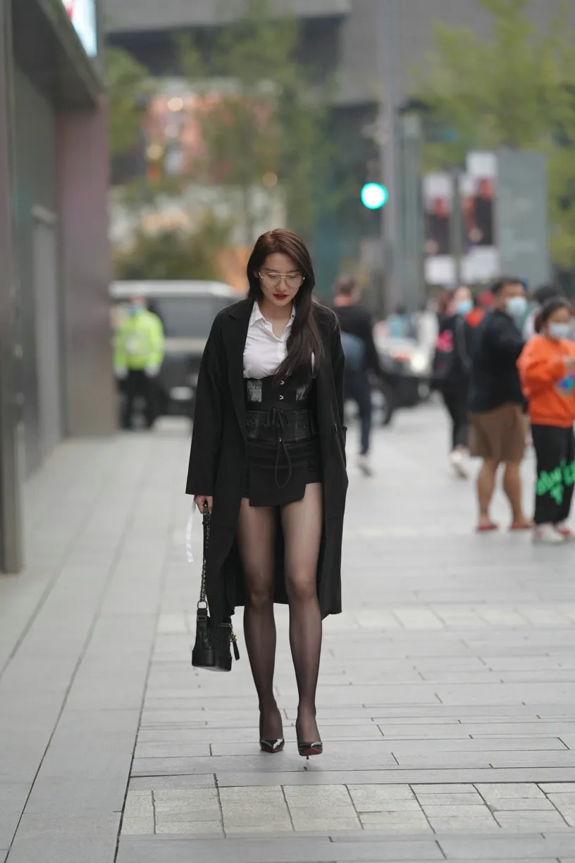 [Mzsock] NO.160 Long legs in black stockings street photography#[105P]-98