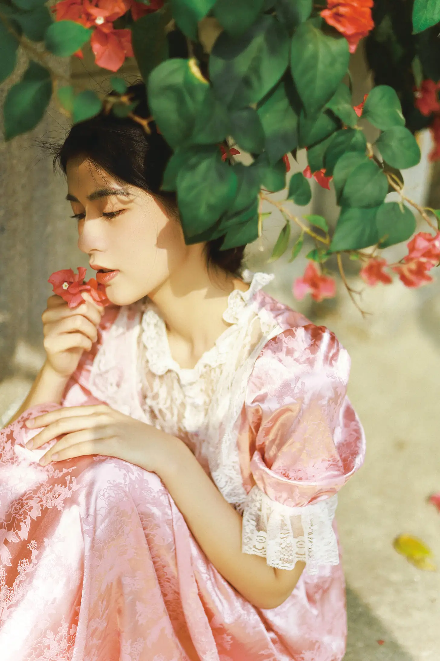 [YITUYU] 2022.09.12 Vol.1932 – Bougainvillea and the Girl Xinhui#[21P]-7